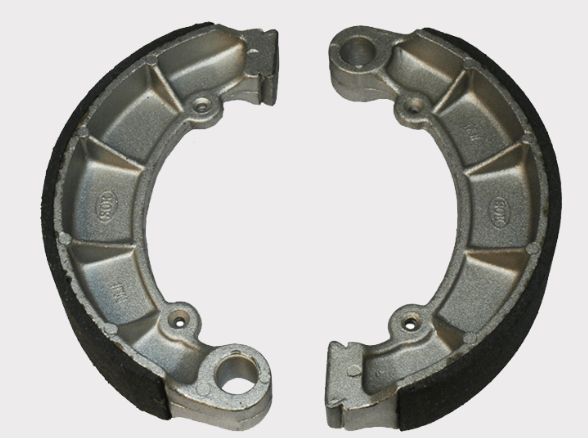 Rear brake shoes pair for Honda TRX Foreman ATV (2001–2019), metallic gray with black friction lining.