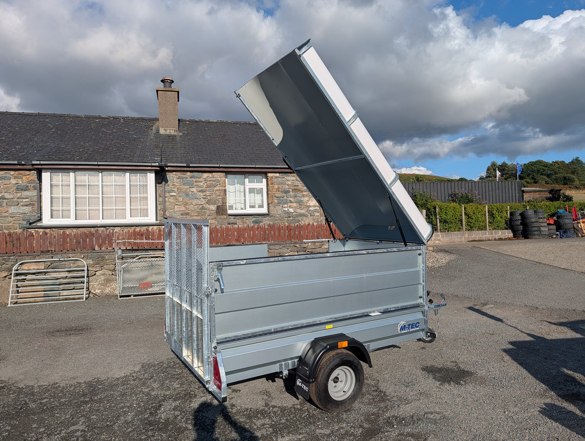 M-Tec quad master trailer with flip-top; galvanized steel, single-axle