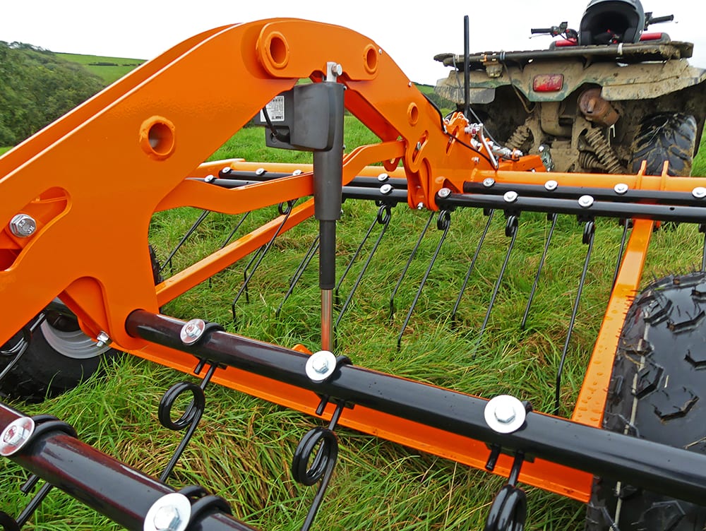 Chapman TH200 Tine Harrow, orange 2.0m with 40 spring tines and 12V electric lift for ATV/UTV