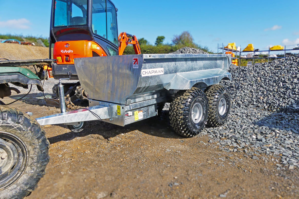 Chapman DT100 hydraulic dump trailer; metallic silver, 2-axle ATV/UTV utility trailer