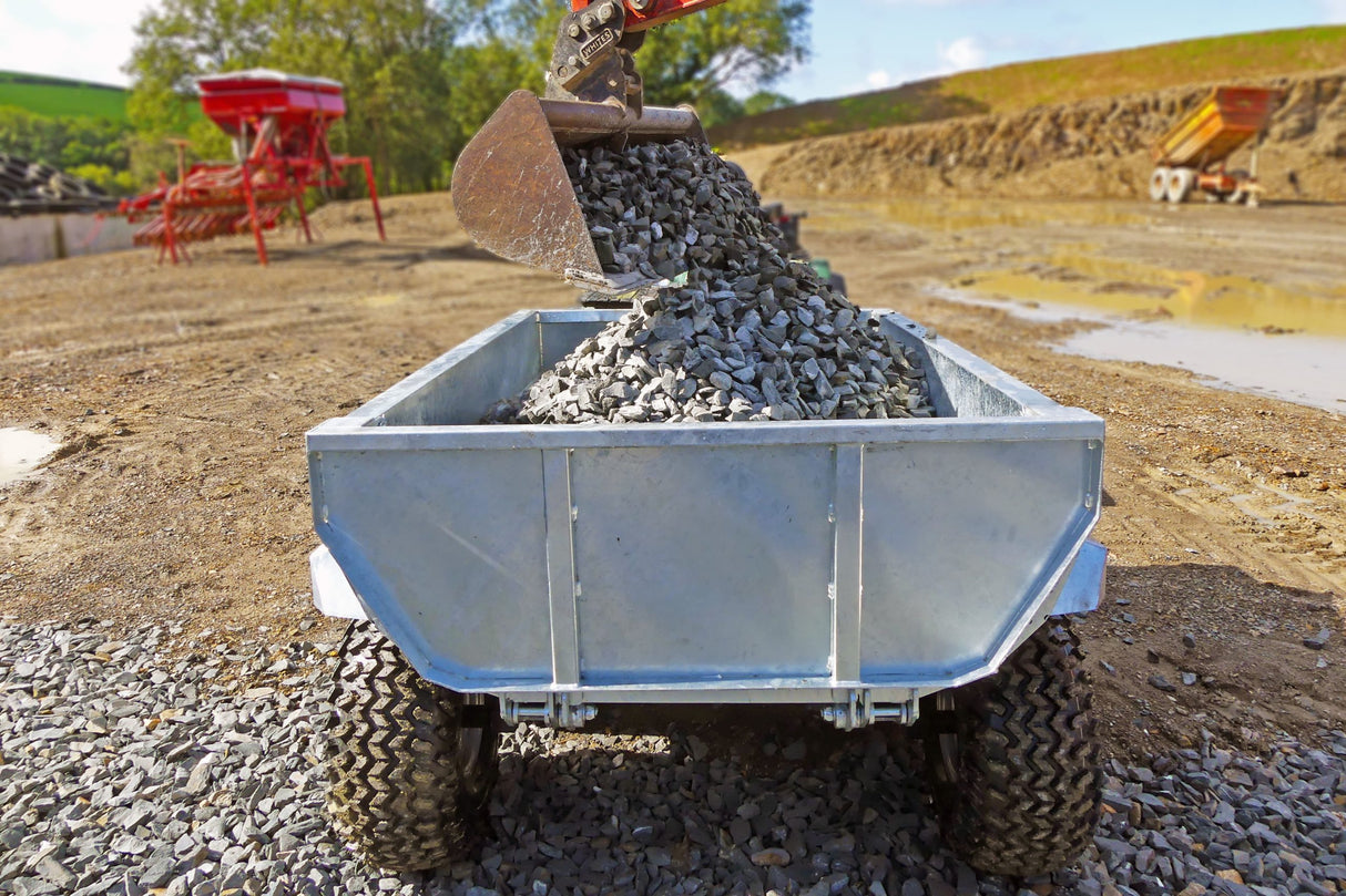 Chapman DT100 hydraulic dump trailer with 1-ton payload and electric tip