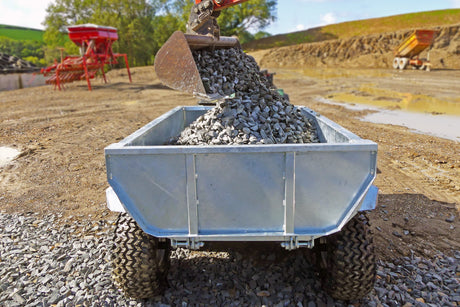 Chapman DT100 hydraulic dump trailer with 1-ton payload and electric tip