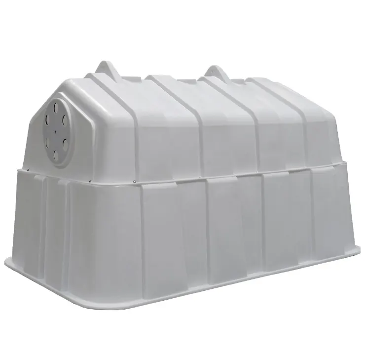 JFC Agri Super Calf Hutch White calf housing for up to 8 calves CH300