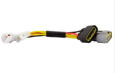 REVOLT regulator rectifier wiring harness for Suzuki LTA700X KingQuad (2005–2006), DGT Agri; white connector, gray plug.