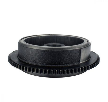 Flywheel gear for DGT Agri Polaris 400/450/500, black metal with toothed outer edge.