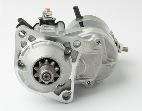 Denso gear-reduction starter motor, 24V, 4.5kW, metallic silver finish