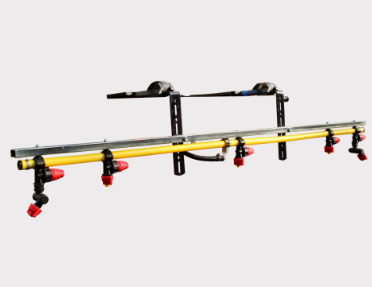 Hyper Diverse Boom sprayer, quick-release 1.5m–4.5m, yellow main bar with black brackets and red nozzle fittings