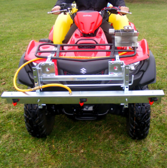 C-Dax Front Mounted Shrouded Amenity Boom For ATVs 1.5m Coverage With 3 Nozzles And Swivel Heads