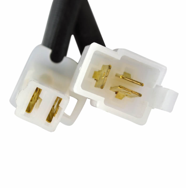 Regulator Rectifier for Arctic Cat 250/300 and Suzuki GN125/GZ250, white plastic connectors with gold pins, ATV City