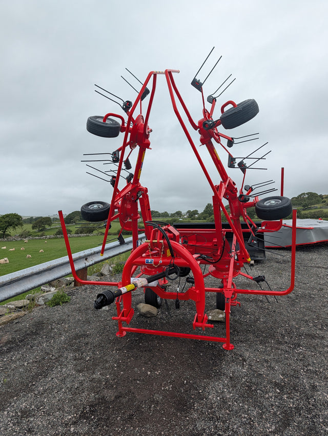 Kuhn GF582 6-rotor tedder in red frame for straw, hay and silage, DGT Agri