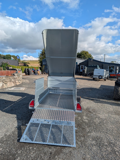 DGT Agri M-Tec quad master trailer with flip-top lid; aluminum utility trailer with diamond-plate ramp