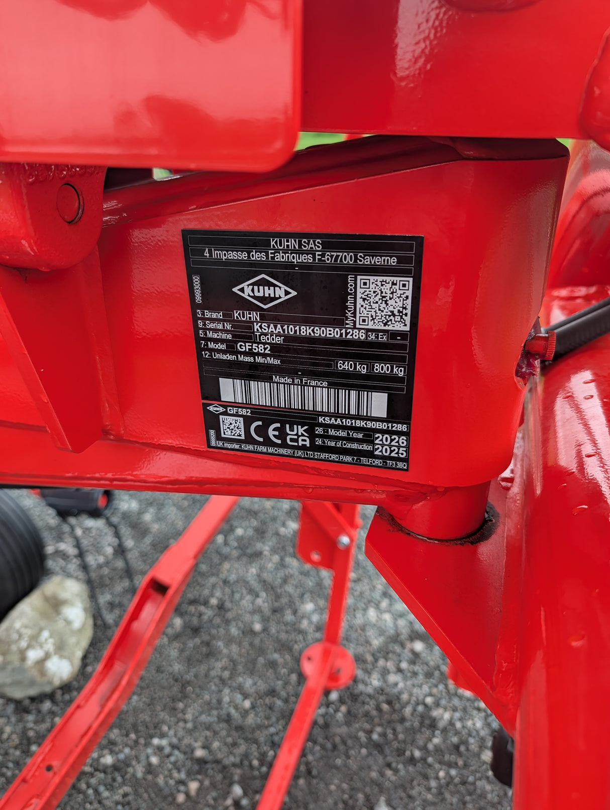 Kuhn GF582 6-rotor tedder in red for straw hay and silage